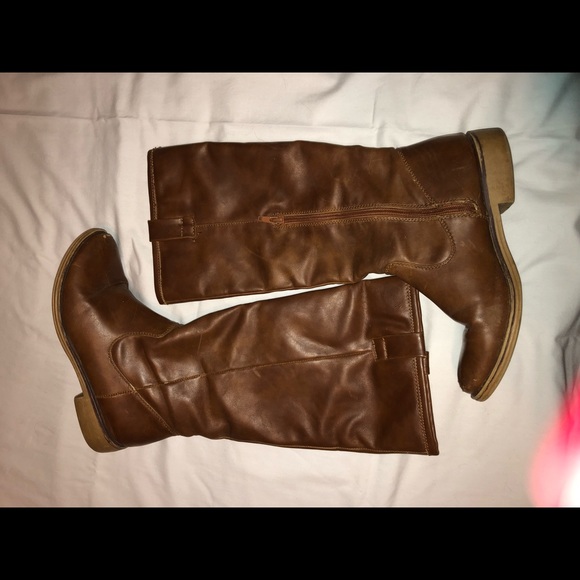 mudd boots - Picture 3 of 4